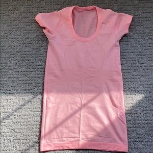 Size 6 lulu lemon swiftly t